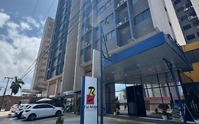 Bellagio Ponta DAreia Flat Economico Beira Mar Ferreira Hospedagens